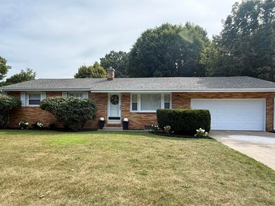 1892 Maple Ln