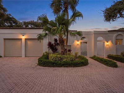8421 Sabal Palm Ct #8421