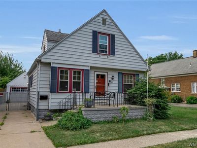33 Ludington St