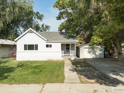 629 S University Ave