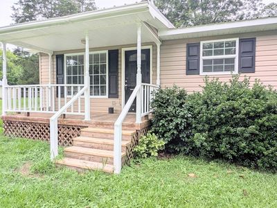 652 Jackson Trl SW
