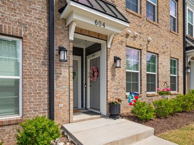 604 Market Grove Dr #100