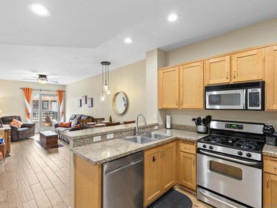 450 J St Unit 3041