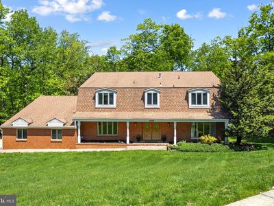 1025 Owl Ln