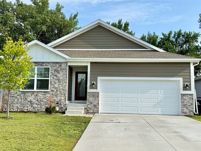 100 Dakota Cir