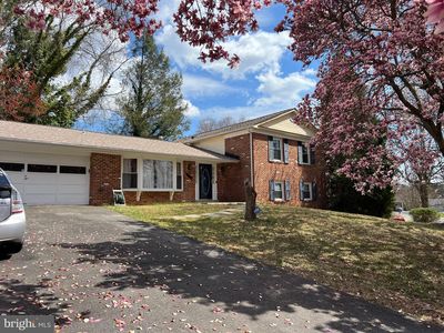 14705 Flintstone Ln