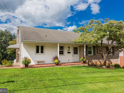 1241 Main St