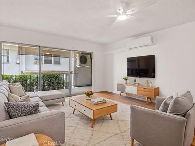 465 S Hudson Ave APT 6