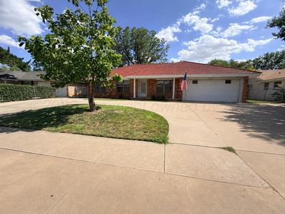 5223 SW 37th Ave