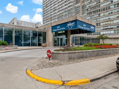 4800 S Chicago Beach Dr APT 1209S