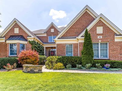 15 Eagle Ridge Dr