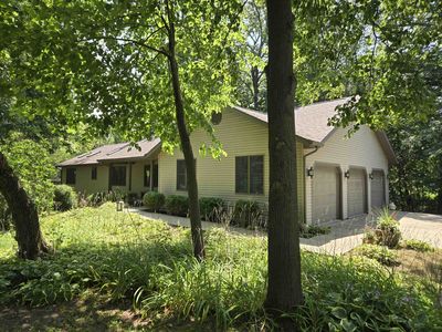 5931 S Bogey Dr