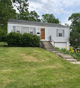107 Bender Dr