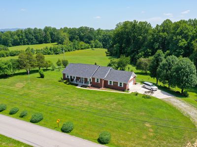79 Hopkins Cemetery Rd