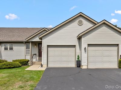 227 Heatherview St NW