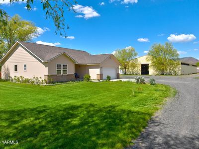 131 Latigo Ln