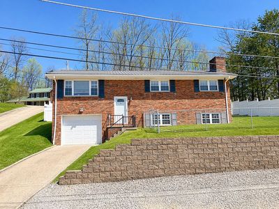 Property at 1750 Oakwood Dr, Sissonville, WV