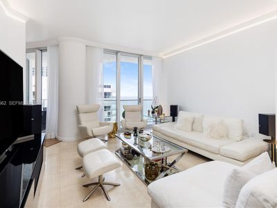 16445 Collins Ave APT Os25