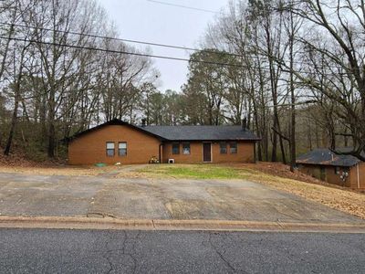 Property at 271 E Wright St, Winder, GA