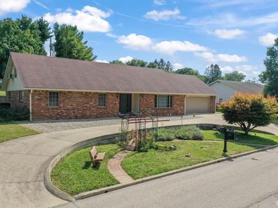 411 Castle Blvd