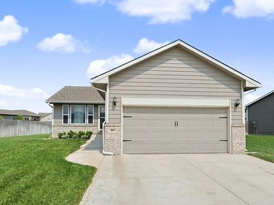 Property at 881 N Cloverleaf St, Goddard, KS
