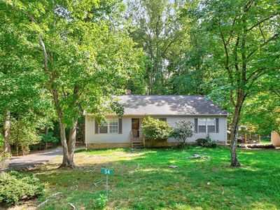54 Woodlawn Dr