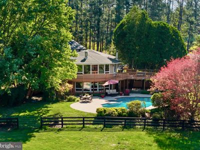 10803 Crest Hill Rd