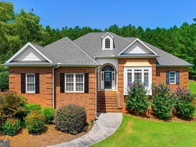 685 Melody Ln