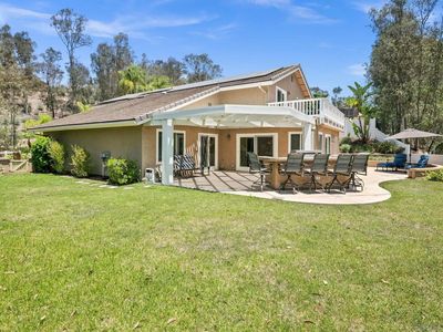 10829 Charbono Point