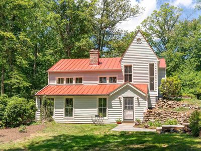 2830 Penny Ln