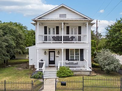431 Hays