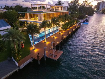 13390 Biscayne Bay Dr