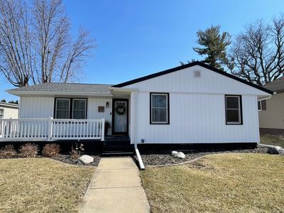 Property at 211 S Hennepin Ave, Ladd, IL