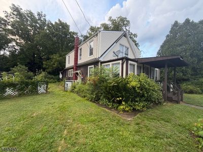 Property at 11 Kanouse Rd, Newfoundland, NJ