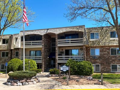 4379 Wilshire Blvd #208