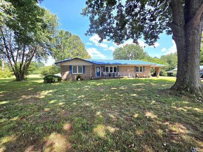 1890 Radio Rd