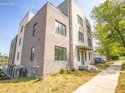 1911 Forest Ave #1
