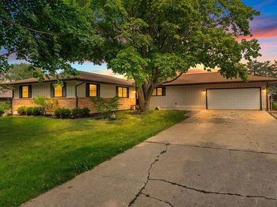 Property at 6379 Hallen Ave, Belvidere, IL