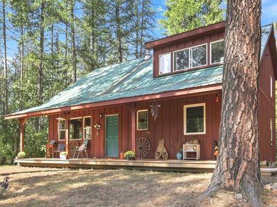 345 Tamarack Ln