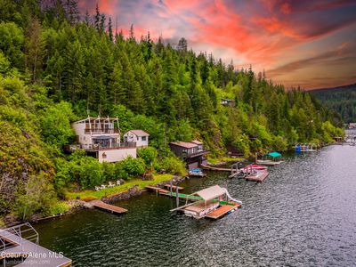 2747 W Cliffdwellers Dr