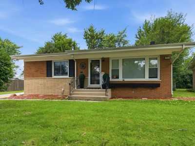 835 W Terrace Dr
