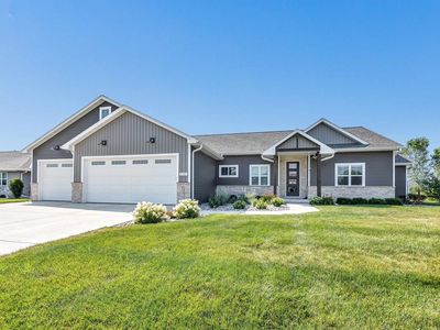 2157 Fox Point Cir
