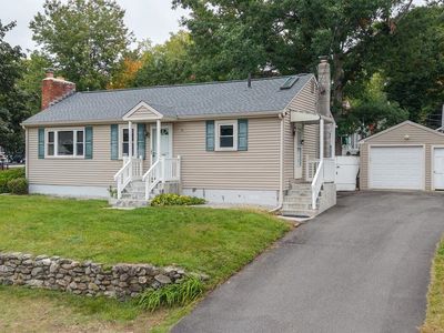 169 Exchange Avenue