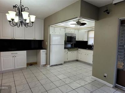 5300 Washington St UNIT g323