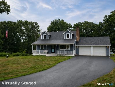 8 Plainview Drive
