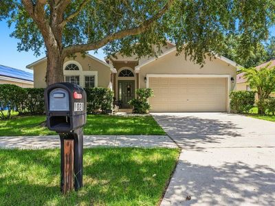 1021 OSPREY COVE CIRCLE