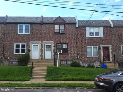 568 Parker Ave