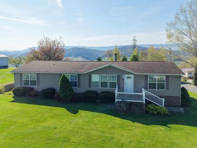 88 Grandview Dr