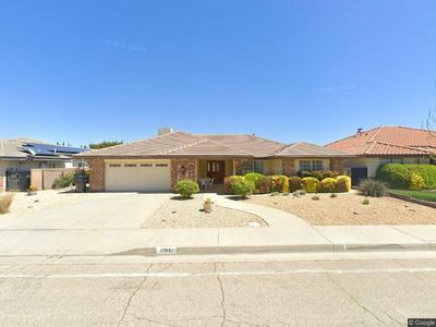 43642 Sierra Vista Dr