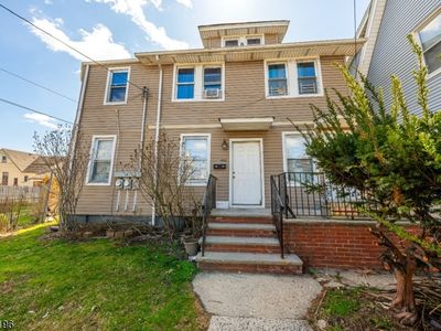 1460 Clinton Ave